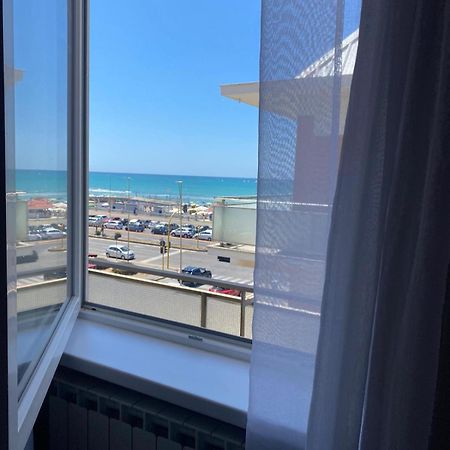 Sea View Apartment Lido di Ostia Exterior photo