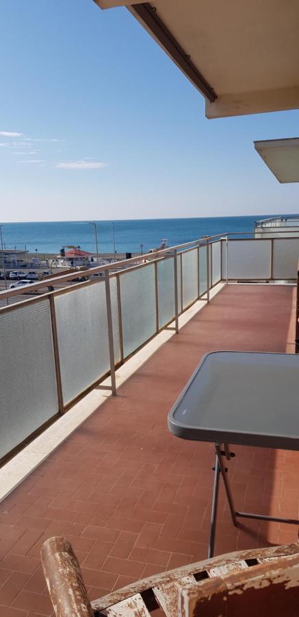 Sea View Apartment Lido di Ostia Exterior photo